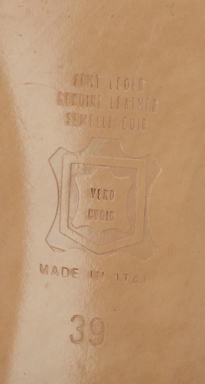 SKOR, pumps, Linea Wallys.