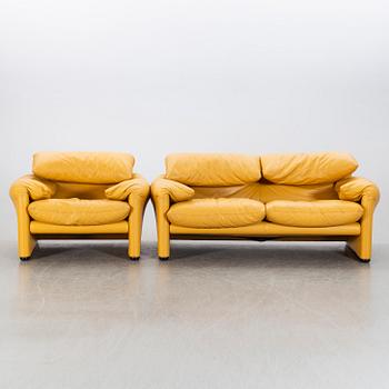 A "Maralunga" leather sofa and easy chair by Vico Magistretti, Italy.