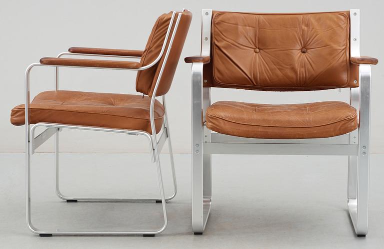 KARMSTOLAR, ett par, "Mondo", Karl-Erik Ekselius, JOC, Vetlanda, 1960/70-tal.