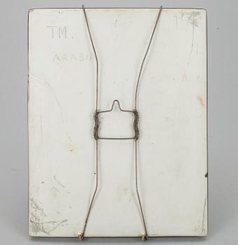 VÄGGPLATTA, keramik, sign. TM (Toini Muona) Arabia. 1900-talets.