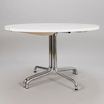 An extendable Thonet dinner table, Austria.