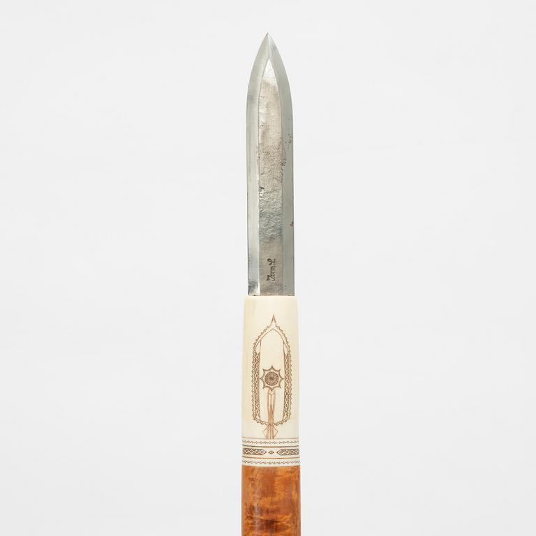 Lars-Erik Marsja, a bear spear, signed LE Marsja.