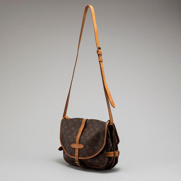 LOUIS VUITTON, 'Saumur 30'.