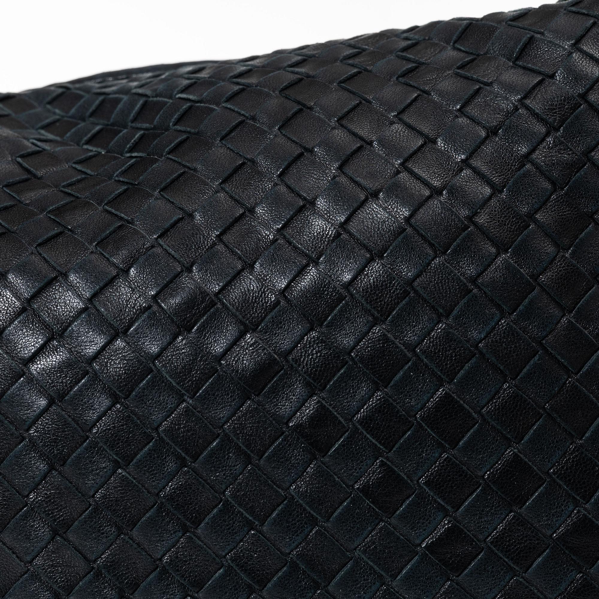 Bottega Veneta, bag "Hobo Bag".