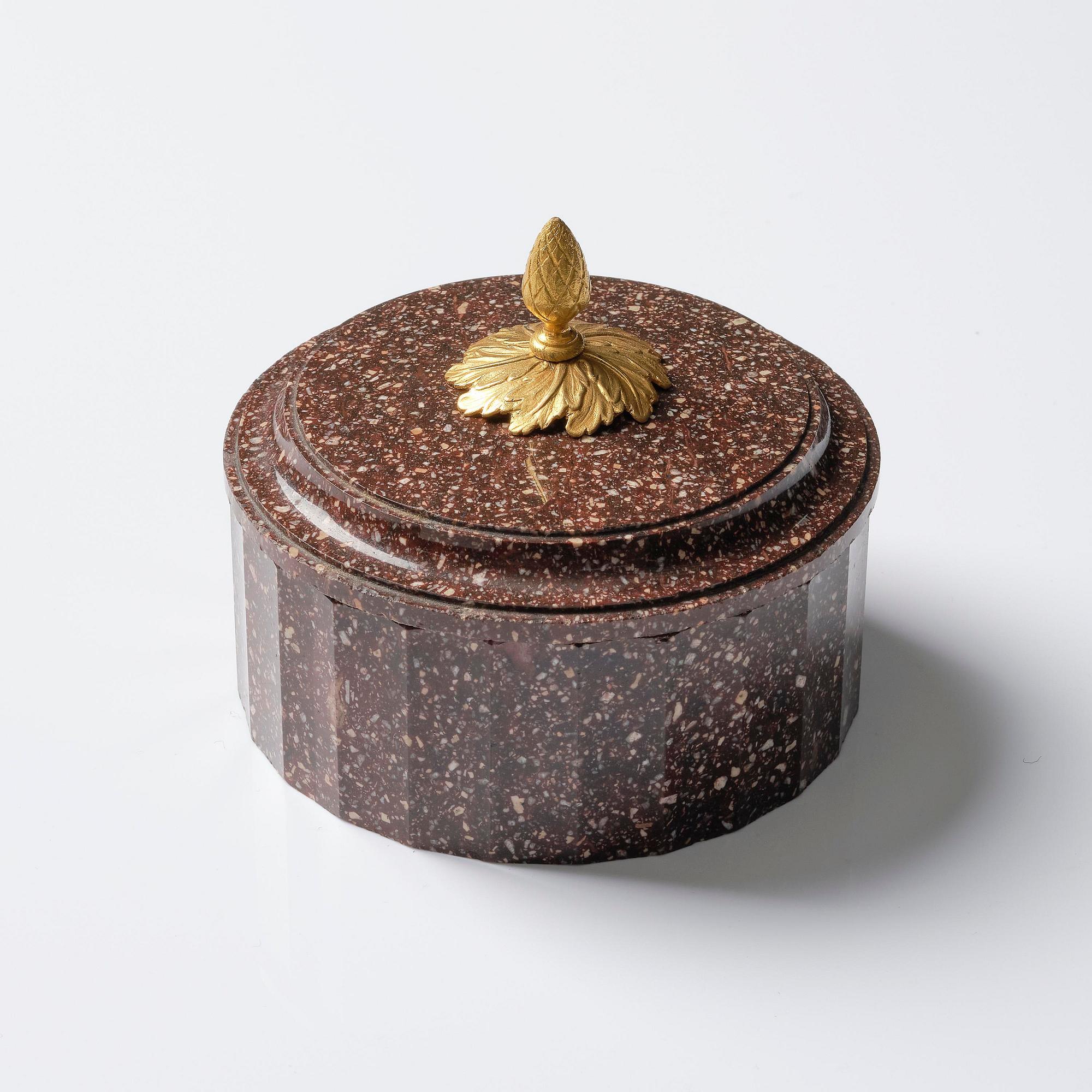 An Empire 'Blyberg' porhyry butter box from Älvdalen, Sweden, early 19th century.