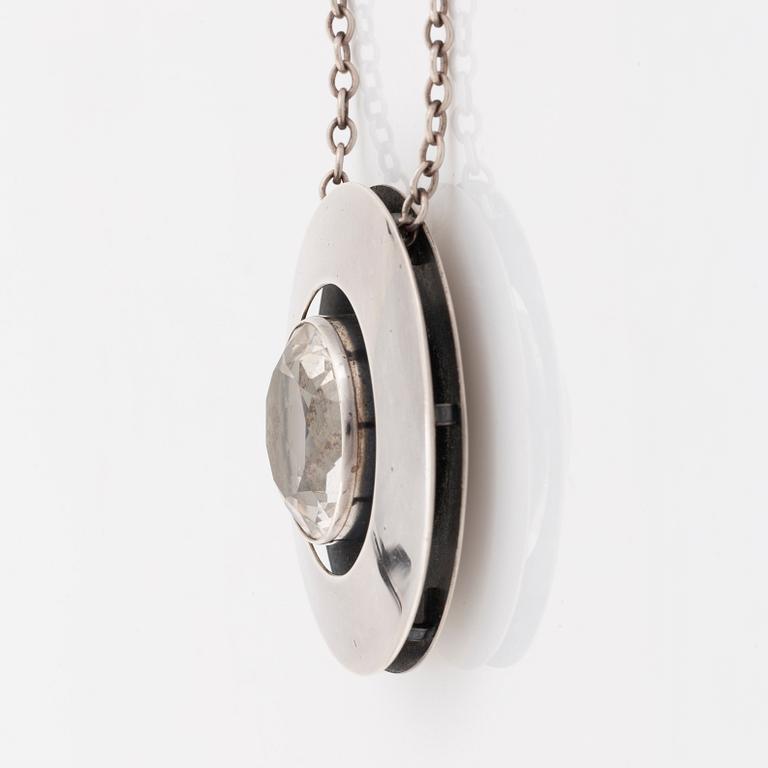 Collier silver med stor bergkristall, Niels Erik From.