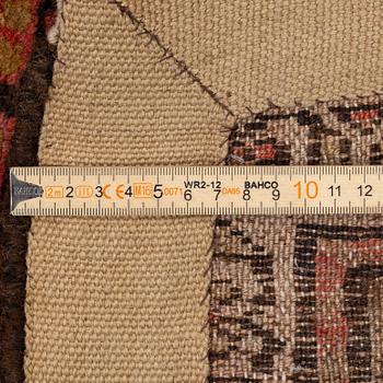 Carpet, approx. 235 x 100 cm.