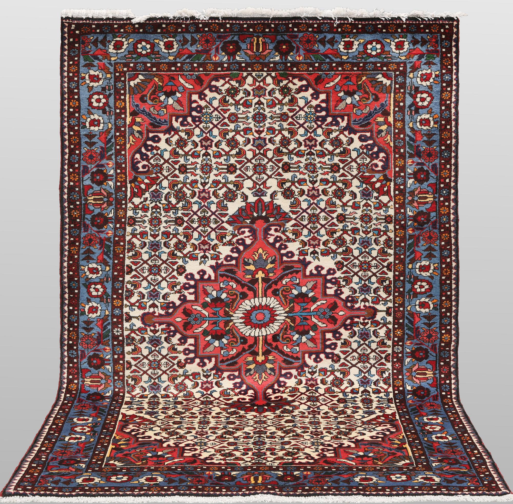 A Rudbar carpet, 200 x 129 cm.