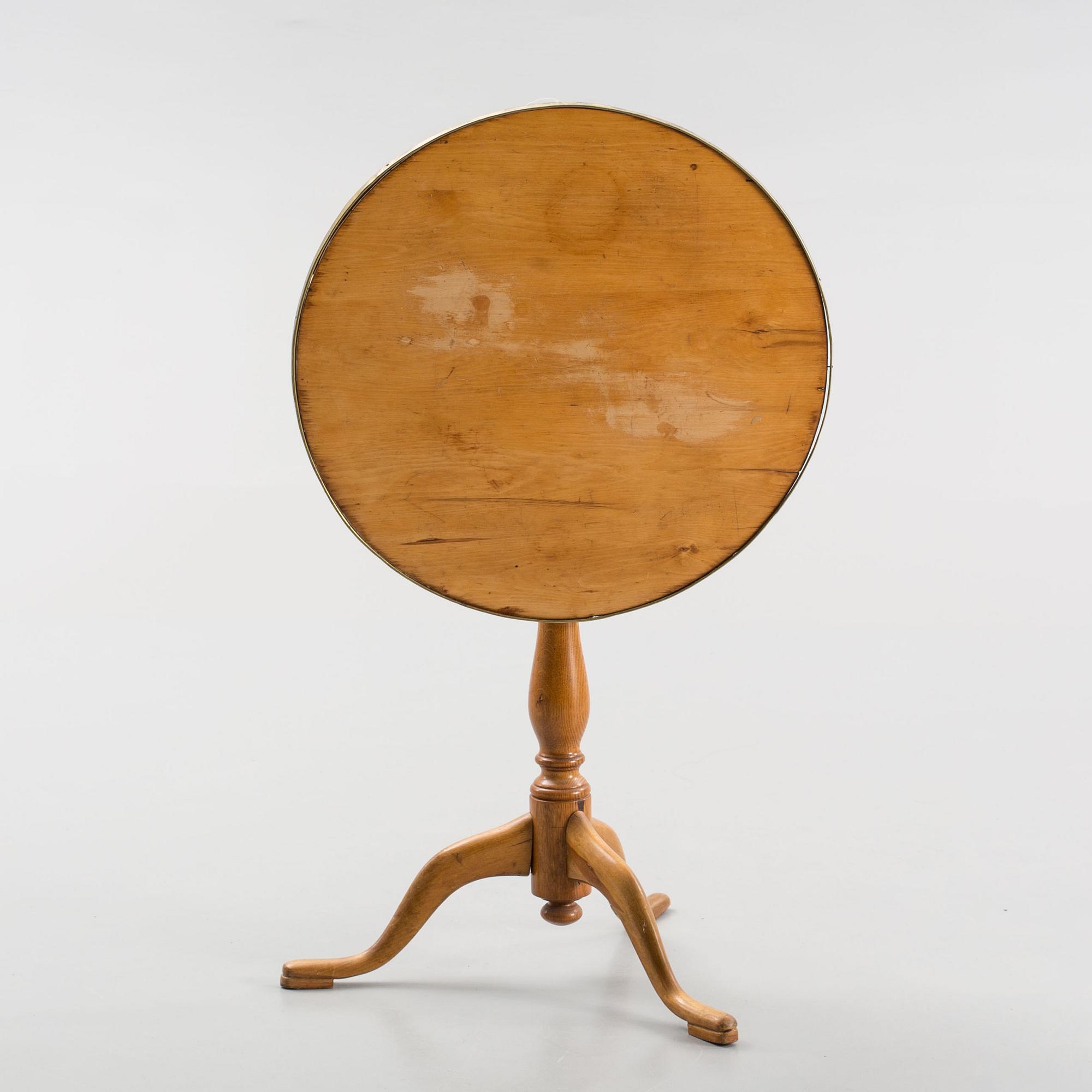 FÄLLBORD, Mellansverige omkring 1800.