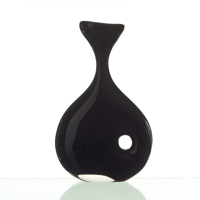 Vicke Lindstrand, An organic shaped vase, Kosta, 1950's.