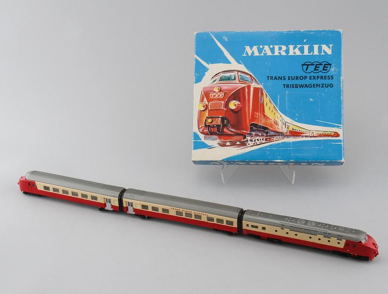 A Märklin train set with wagons, transformer, rails etc, Germany, second half of the 20th century.