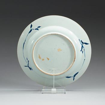 A blue and white dish, Qing dynasty, Yongzheng (1723-35).