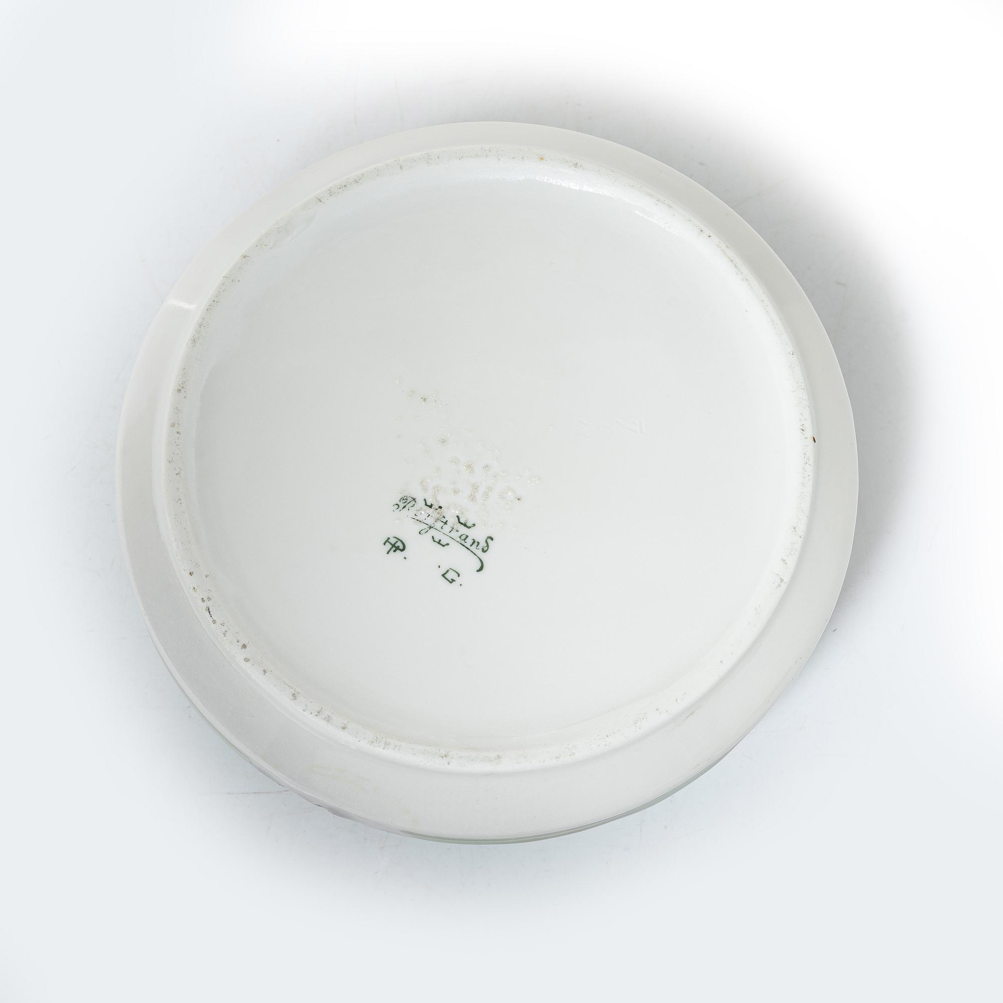 Hilma Persson-Hjelm, "Jössehärad", a porcelain figurine and an Art Nouveau bowl, Rörstrand, early 20th century.