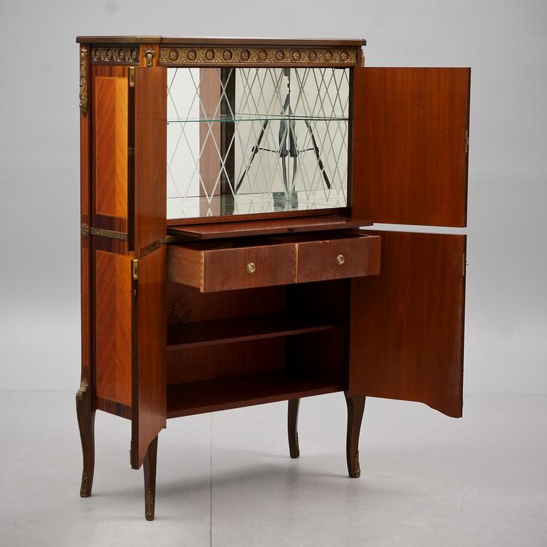 BARSKÅP, gustaviansk stil, 1900-tal.