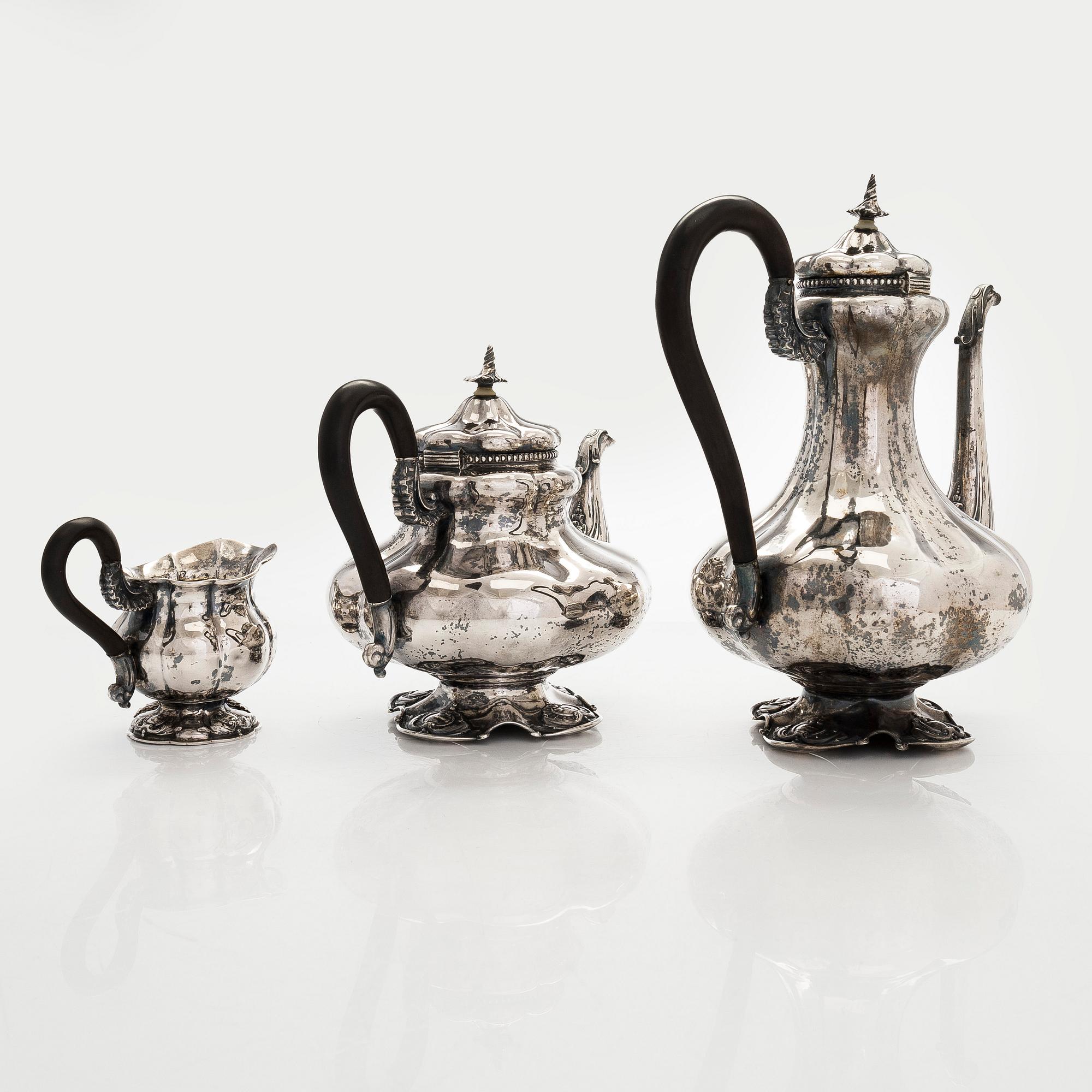 Ivan Gubkin, Kaffe- och teservis, 4 delar, silver, Moskva 1847-48.