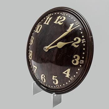 VÄGGUR, Zenith, 18-dagarsverk, 1900-talets mitt.