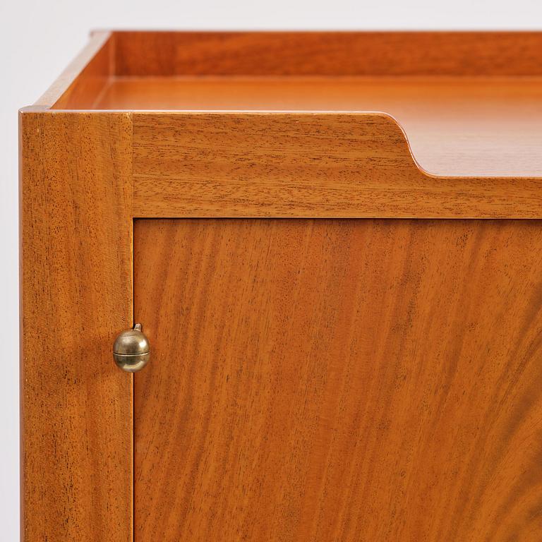 Josef Frank, cabinet, model B 2135, Svenskt Tenn, 1980s/90s.