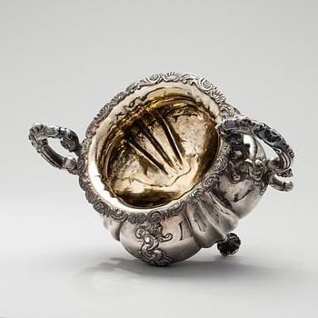 A SUGAR BOWL, silver Riga 1850, Georg Heinrich Schmidt 1849-1893, weight 634 g.