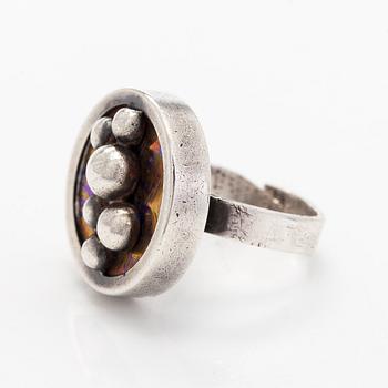Nanny Still, ring, titan, silver, Kultakeskus 1976.