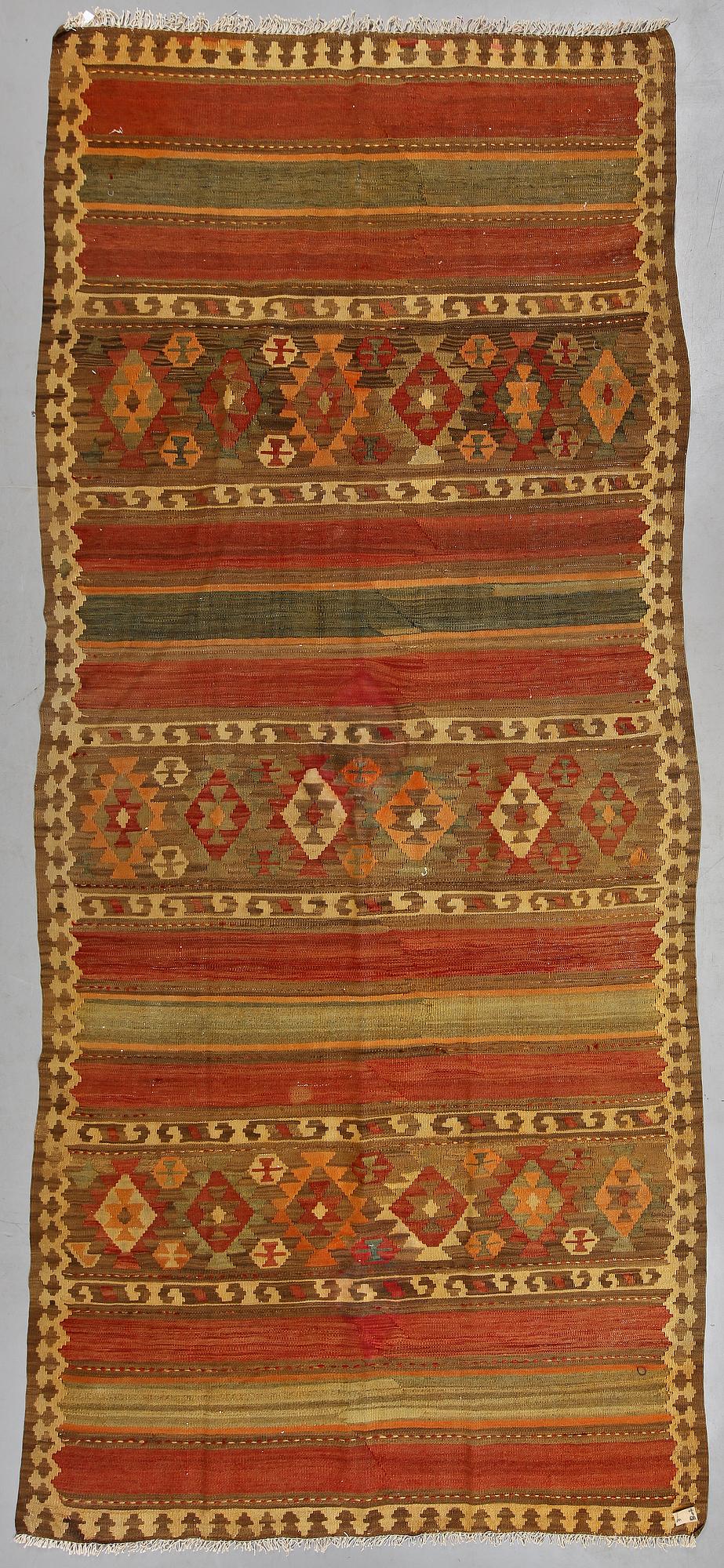 MATTA, kelim, ca 320x123.