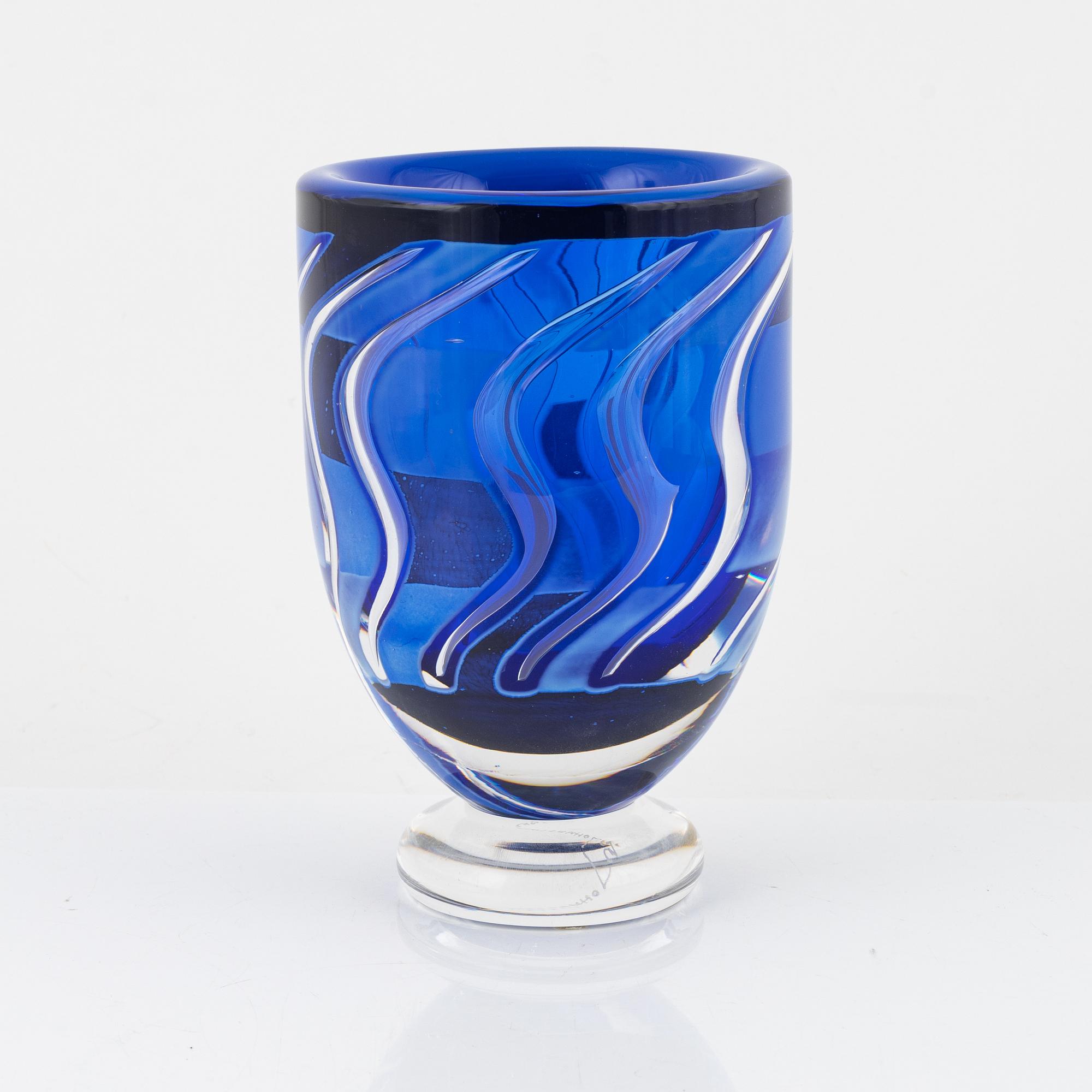 Jan Johansson, an 'Ariel' vase, Orrefors.