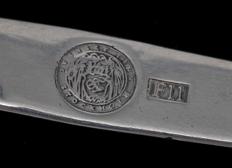BREVKNIV, tenn, formgiven av Björn Trägårdh för Svenskt Tenn 1929. 2000-tal.
