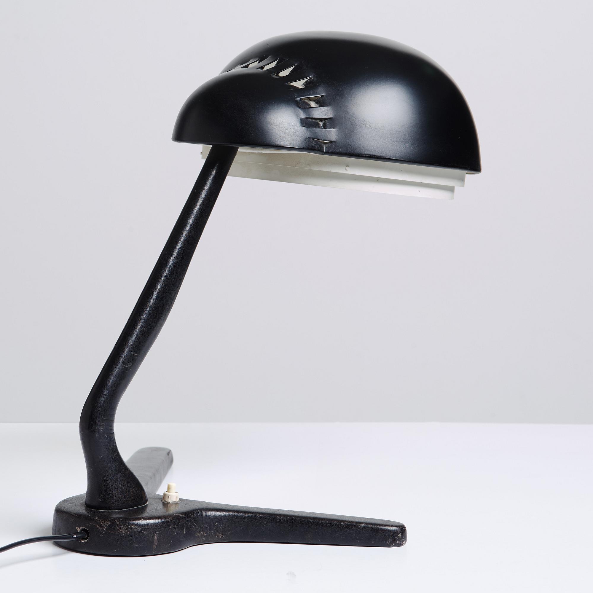 ALVAR AALTO, bordslampa, Valaistustyö, Finland 1950-tal, modell A 704.
