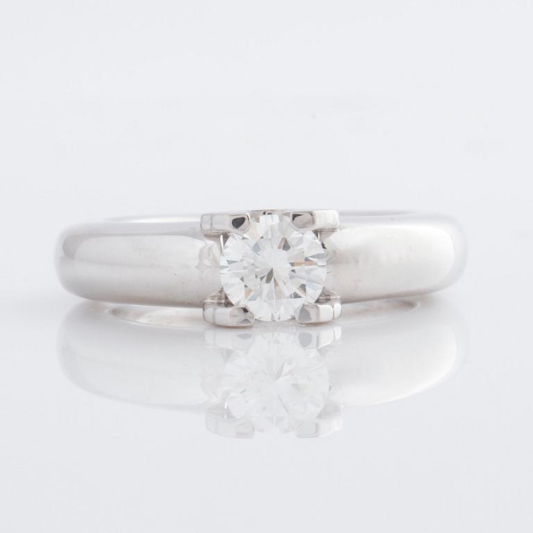 A ca 0.75 cts brilliant cut Cartier ring.