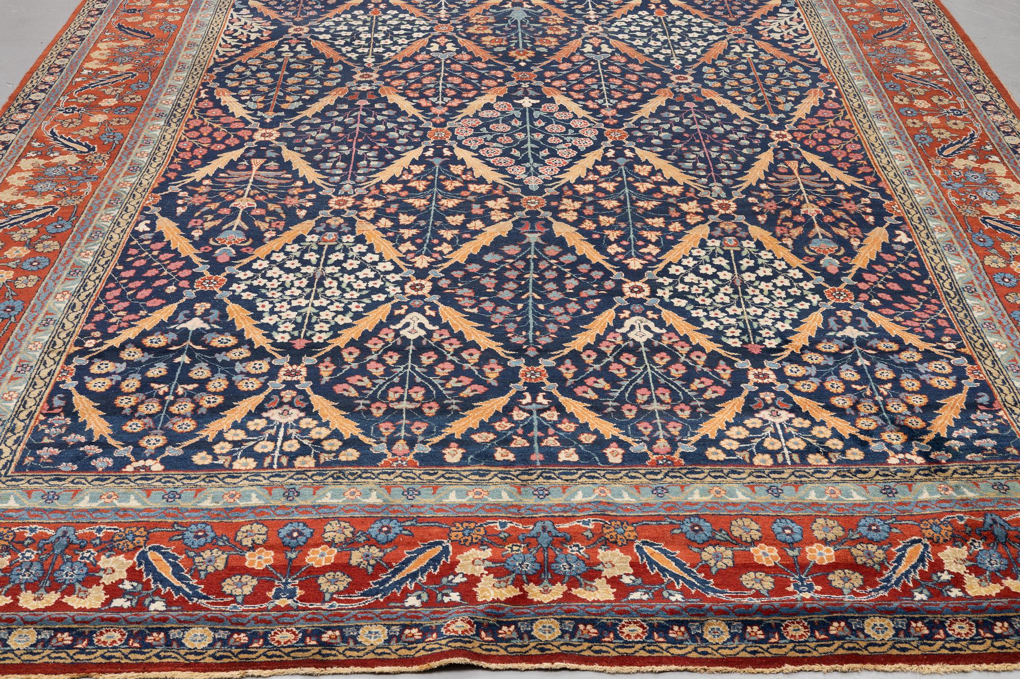Matta, antik Täbris, ca 470 x 312,5 cm.