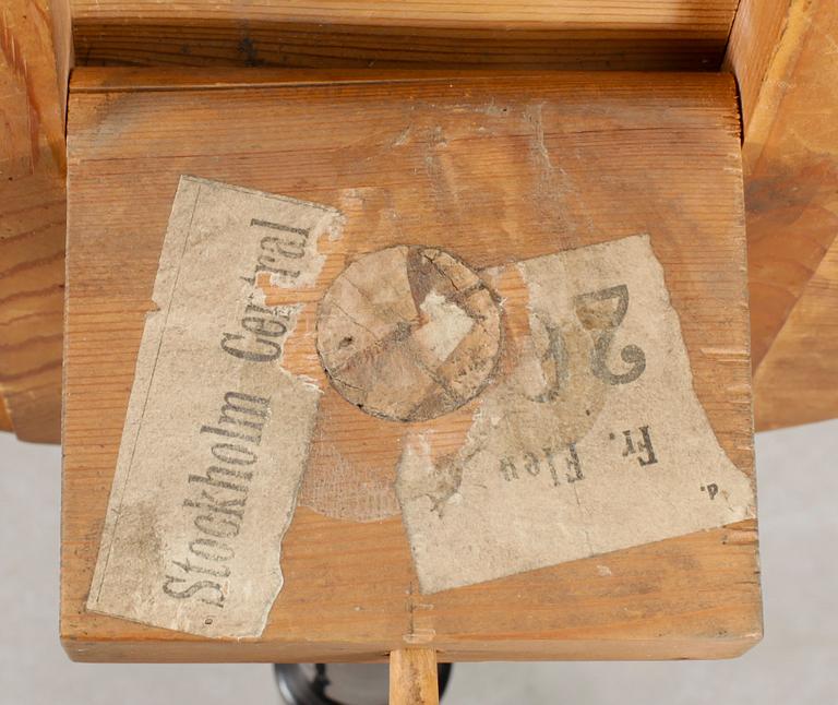 LAMP/FÄLLBORD, ett par, 1800-talets början.