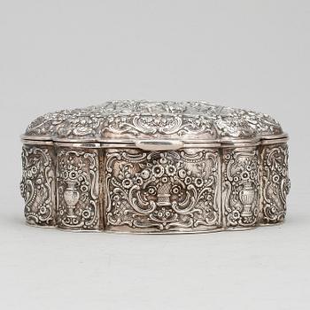 SKRIN, silver, svenska importstämplar, troligen omkring 1900. Vikt ca 359g.