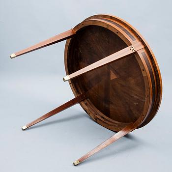 BORD, gustaviansk stil, 1900-talets senare hälft.