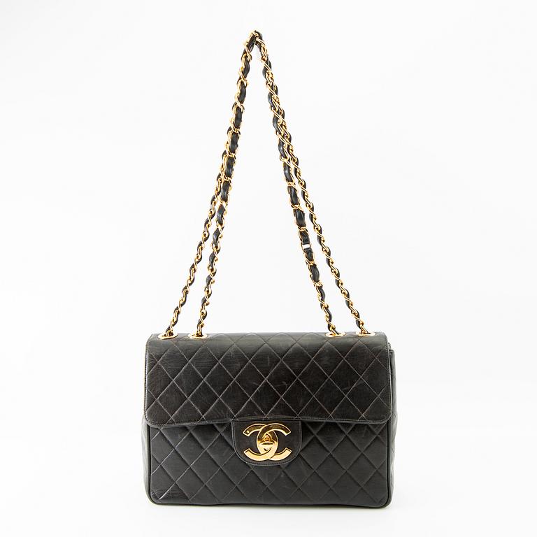 Chanel, bag, "Jumbo Single Flap Bag", 1994-96.