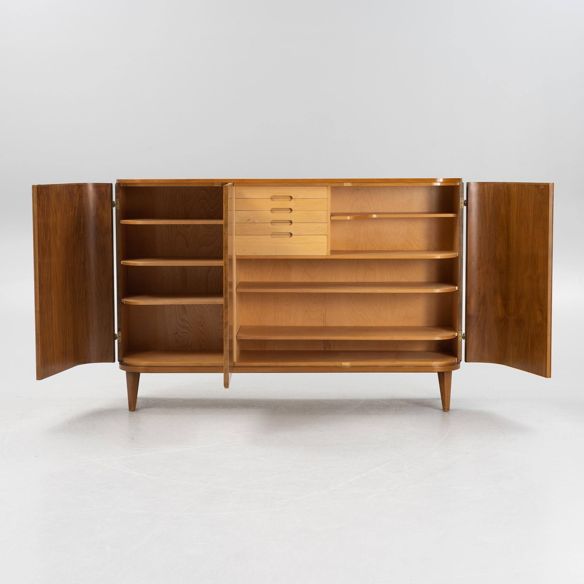 Bertil Fridhagen, a Swedish Modern cabinet, model 'Eugen', Svenska Möbelfabrikerna Bodafors, mid 20th Century.