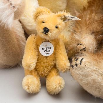 8 TEDDY BEARS MOSTLY STEIFF GERMANY.