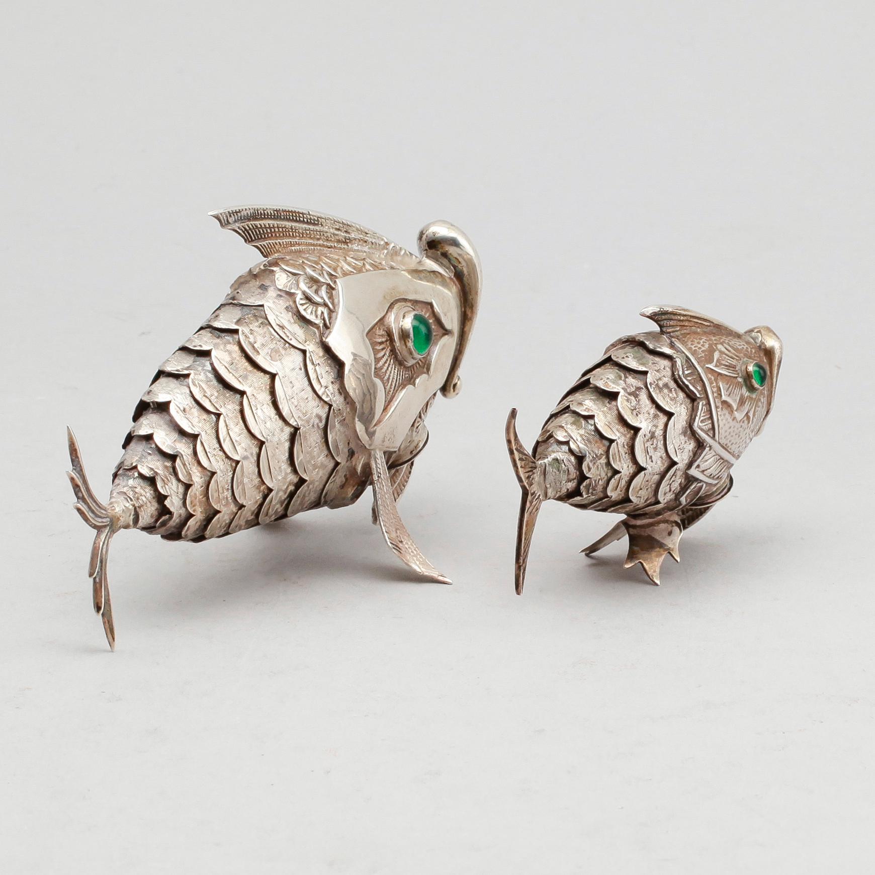 PEPPARKAR, 2 st, silver, Spanien, 1900-tal. Vikt ca 73 gram.