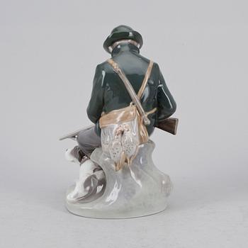 FIGURINER, 2 st, porslin, Royal Copenhagen samt Hutschenreuther, Danmark resp Tyskland.