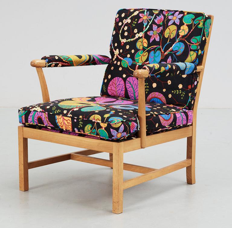 KARMSTOL, modell 667, Josef Frank, Firma Svenskt Tenn.