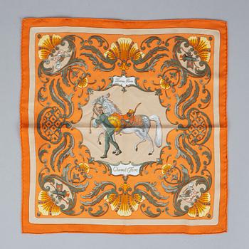 Hermès, scarf and leather cover.