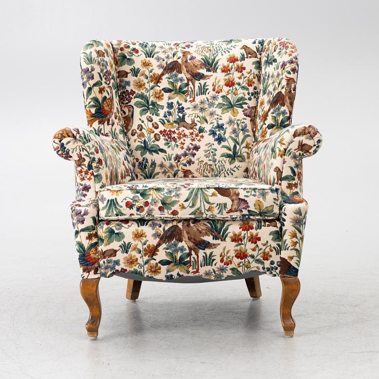 Armchair, first half of the 20th century.