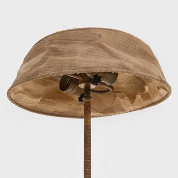 Paavo Tynell, bordslampa, beställningsarbete, Taito Oy 1938.