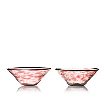 4. Simon Gate, a pair of glass bowls, Orrefors, Sweden ca 1930.