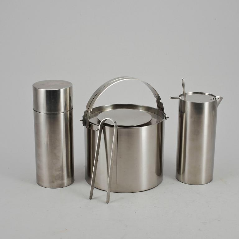 COCKTAILSET, 3 delar, rostfritt stål, "Cylinda Line", Arne Jacobsen, Stelton, Danmark, 1900-talets fjärde kvartal.