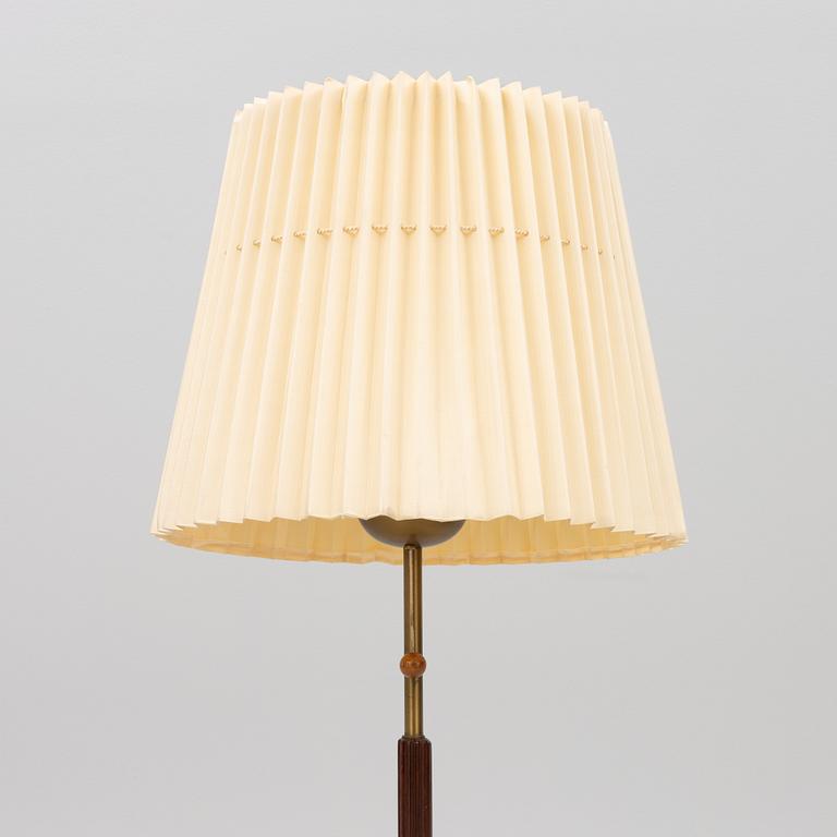 Hans Bergström, a model 526 floor lamp, Ateljé Lyktan, 1940's.
