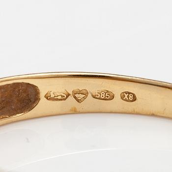 SORMUS, 14K kultaa, safiiri, timantteja n. 0.015 ct yht. Kultakeskus, Hämeenlinna 1999.