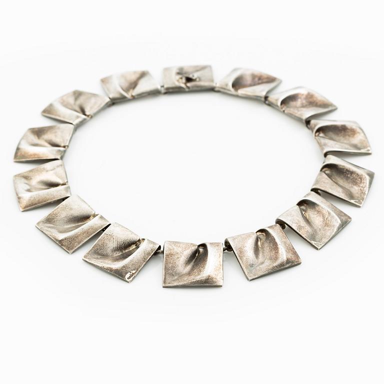 Björn Weckström, A necklace "Galactic Peaks", sterling silver, for Lapponia Finland 1975.