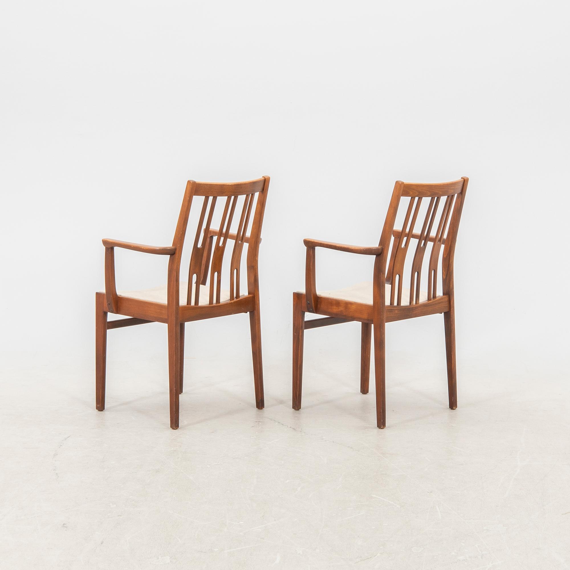 Stolar 8 st 1900-talets andra hälft.