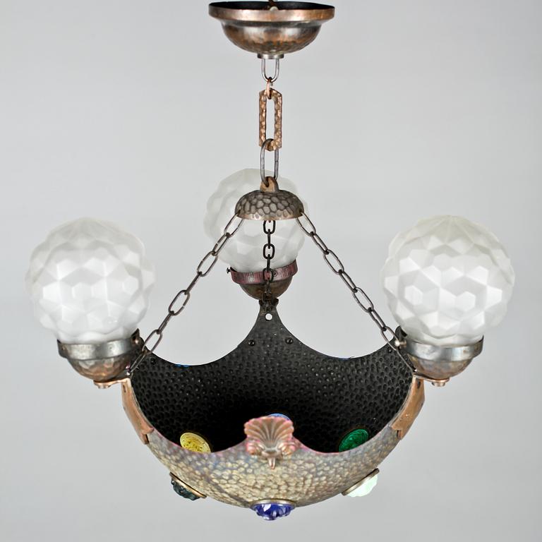 TAKLAMPA, jugend, tidigt 1900-tal. Höjd 60 cm.