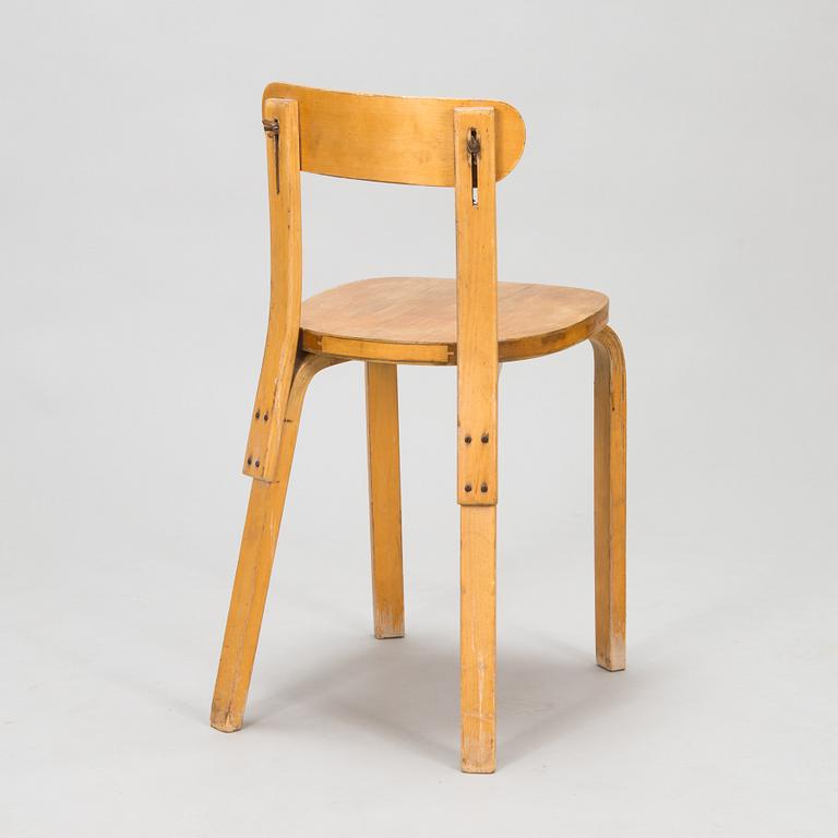 Alvar Aalto, a 1940's office chair for O.Y. Huonekalu-ja Rakennustyötehdas A.B.