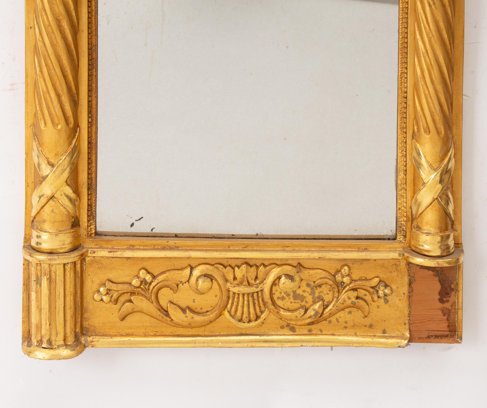 Mirror, Karl Johan, first half of the 19th century.